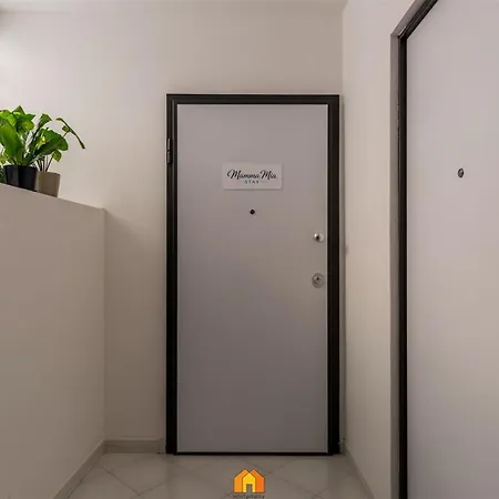 Mamma Mia Apartment